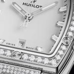 Hublot - Steel White Pavé 