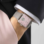 NOMOS Glashütte - Tetra – Die Wildentschlossene