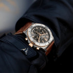 Breitling - Chronomat B01 42 Triumph