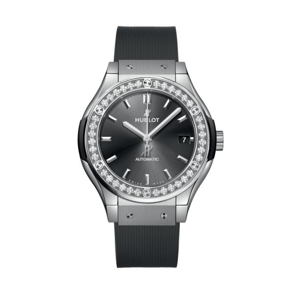Hublot - Classic Fusion Racing Grey Titanium Diamonds 