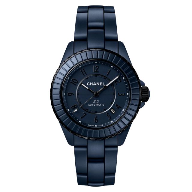 CHANEL - J12 BLEU Kaliber 12.1 Uhr, 38 MM